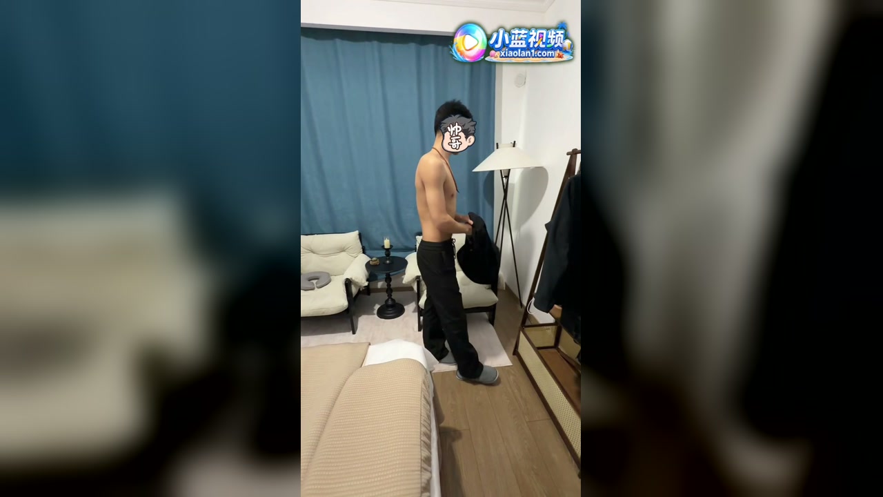 痞帅直男脱毛 表面硬汉惨遇脱毛师